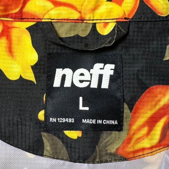 Neff Long Sleeve Black & Tropical Floral Print Zip Front Windbreaker Large - Picture 3 of 6